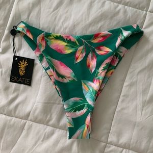 Skatie swim bottoms Tortuga Kelly size XS
